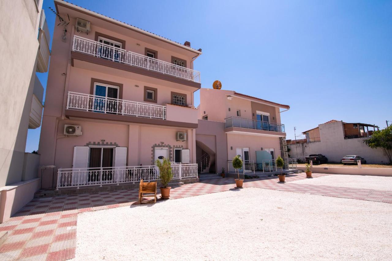 Xenia Suites Лименария Екстериор снимка